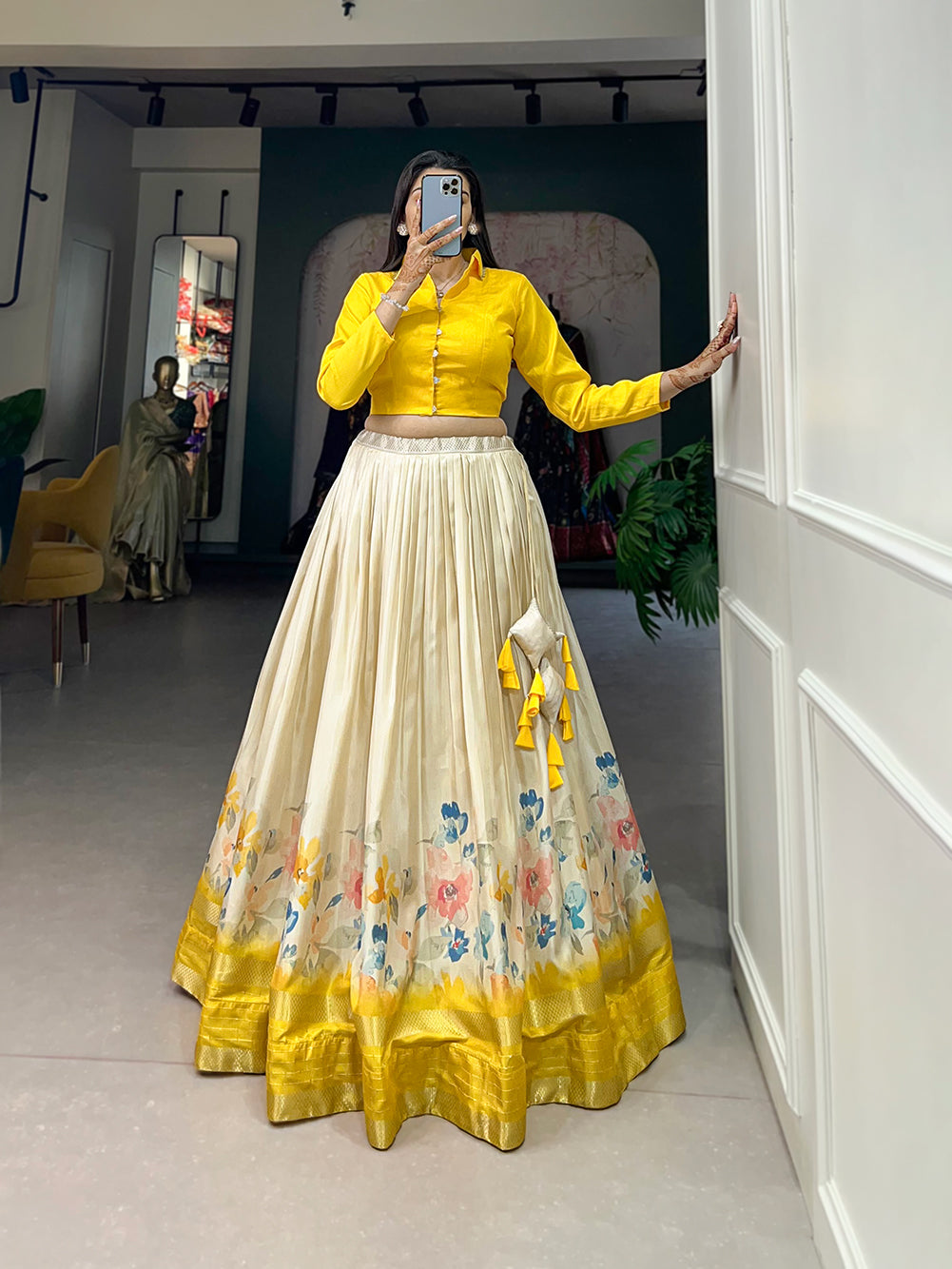 Dola Silk Lehenga, Floral Print Lehenga, Zari Border Lehenga, Banglory Blouse, Ready to Wear Lehenga, Stitched Floral Lehenga, Lightweight Silk Lehenga, South Indian Fashion, Hyderabad Lehenga, Trendy Lehenga Choli, 3.5 Meter Flair Lehenga, Floral Coord Set, Indian Wedding Wear, Festive Lehenga Set
