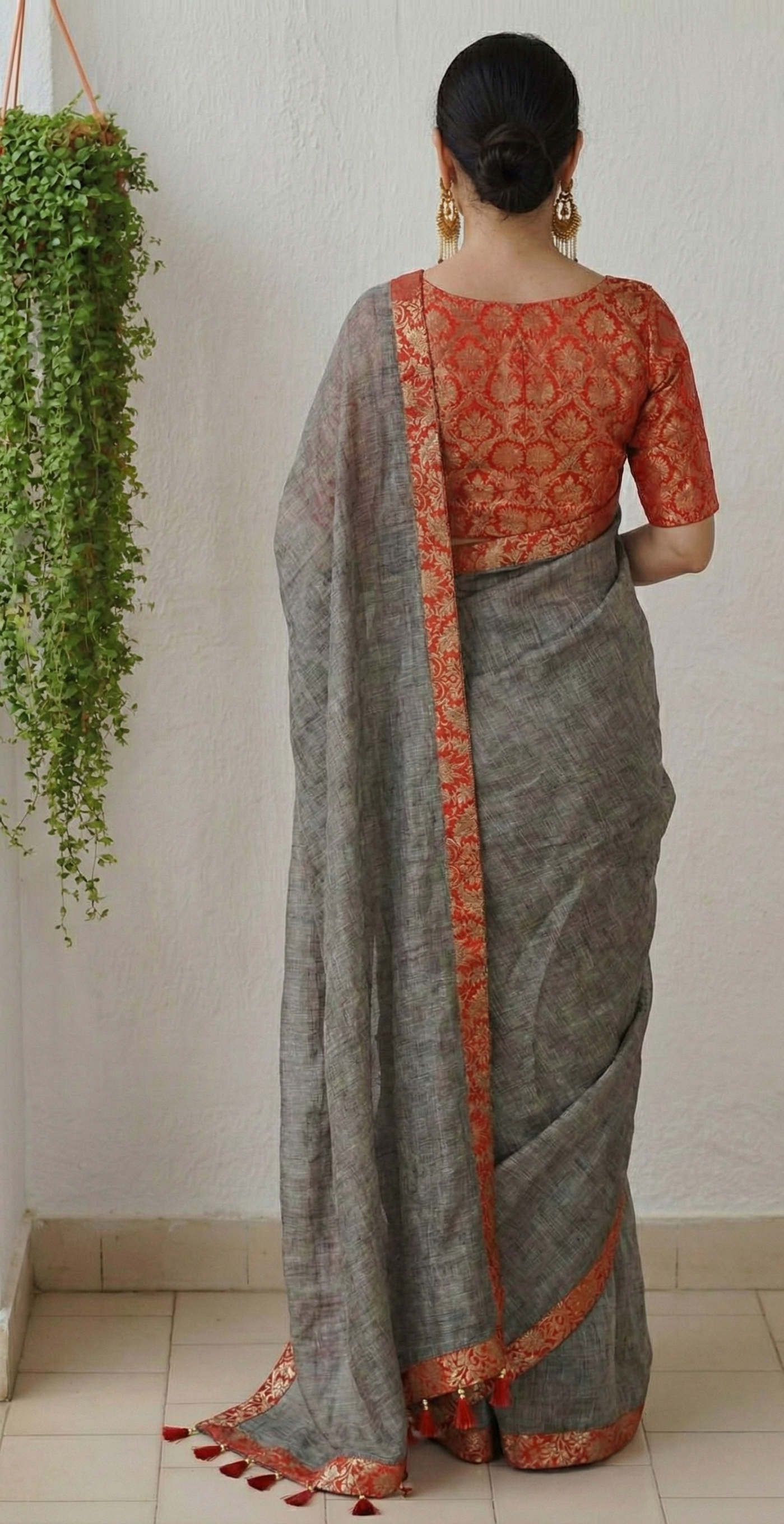 Gray Upadda Silk Jacquard Weaving Saree with Banarasi Blouse