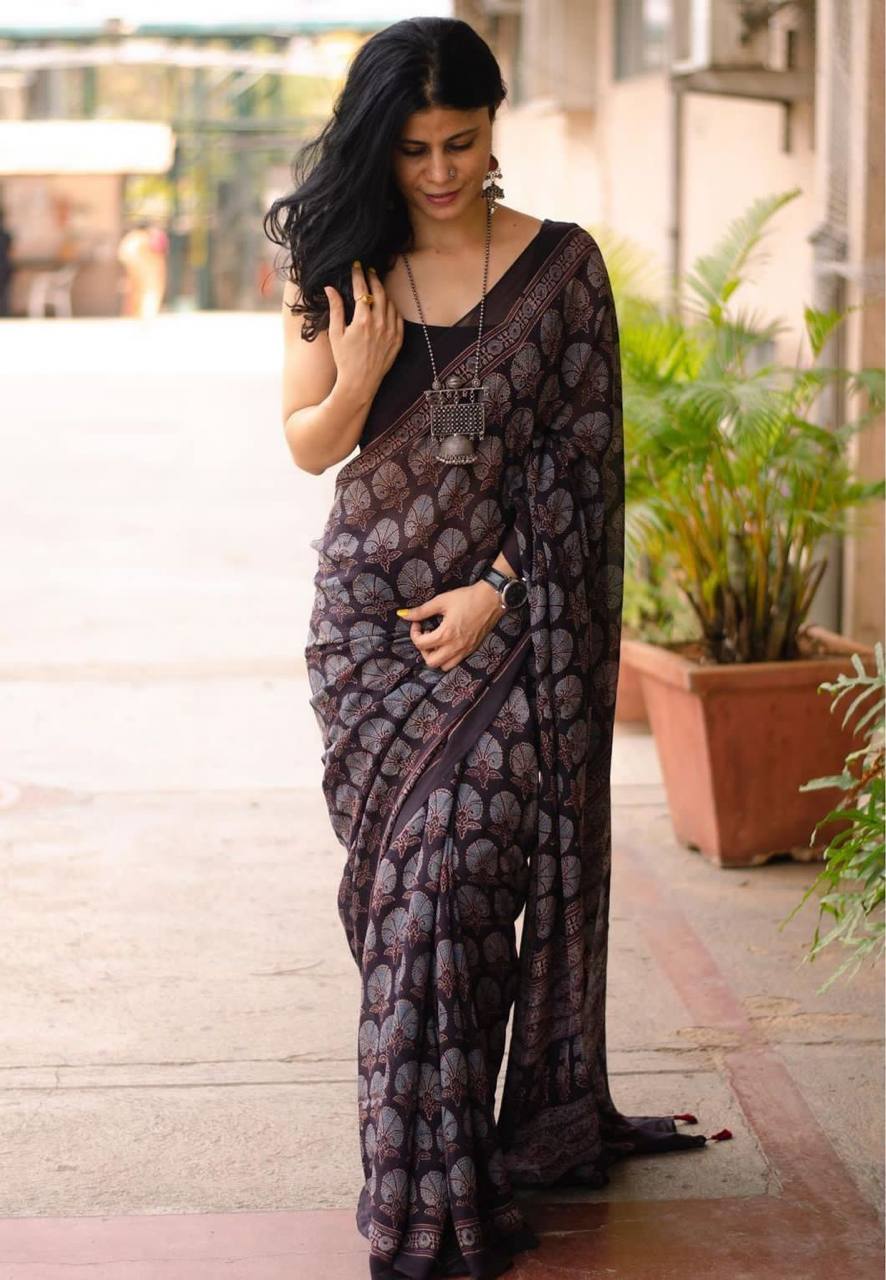 Mauve Purple Mulmul Cotton Digital Print Saree with Banglori Blouse