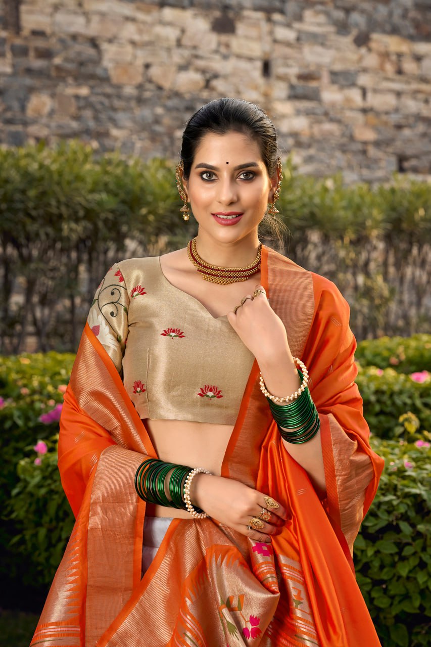 White Paithani Lehenga Choli with Zari Weaving Work, Dupatta & Batwa