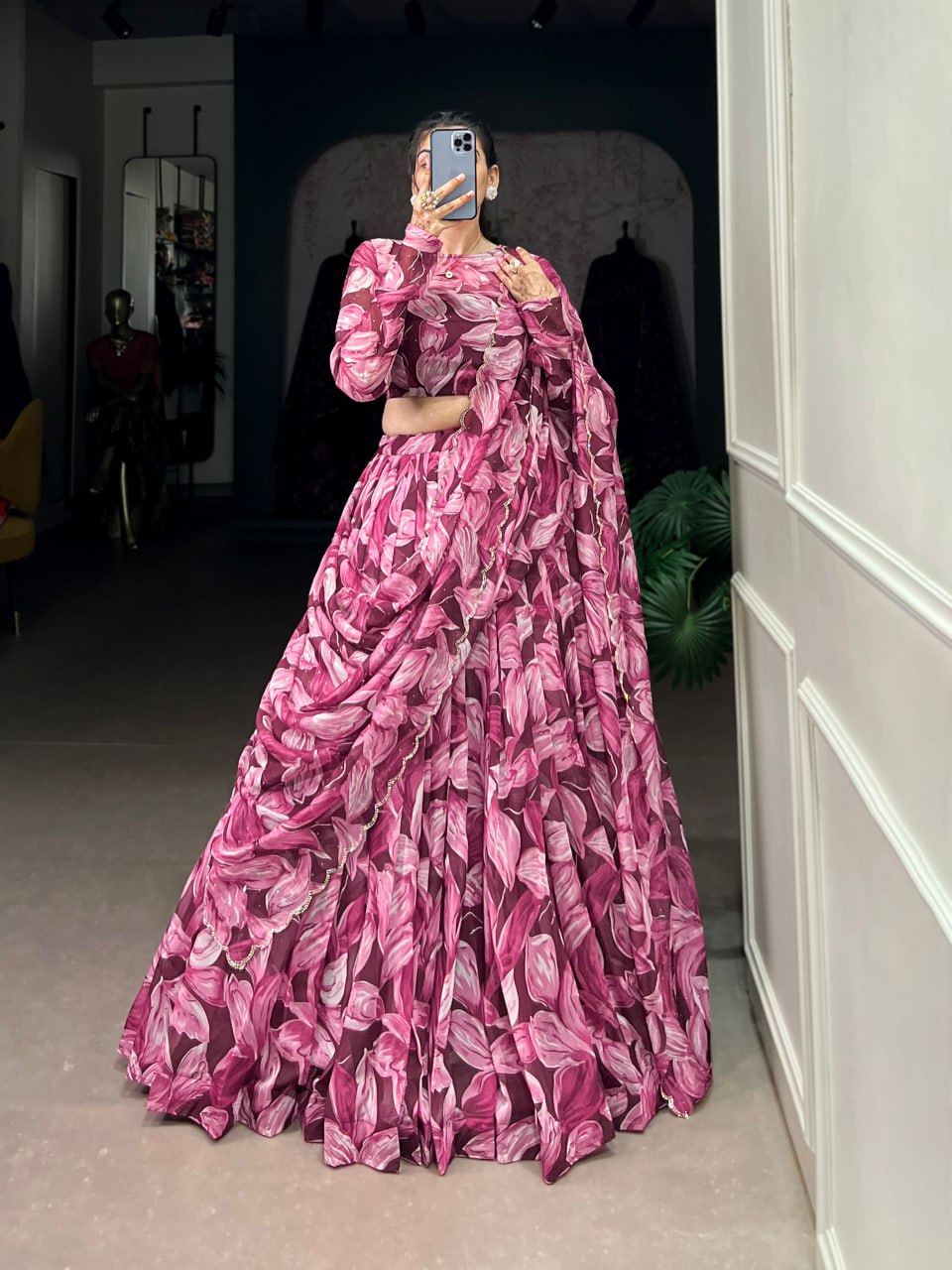 Tabby Silk Lehenga, Hotfix Work Lehenga, Printed Lehenga Choli, Tabby Silk Dupatta, Unstitched Blouse Set, Festive Lehenga Choli, 5.5 Meter Flair Lehenga, Canvas Lehenga, Stitched Indian Lehenga, Ethnic Wear 2025, Lightweight Lehenga, Designer Lehenga Choli, Tabby Silk Wedding Wear