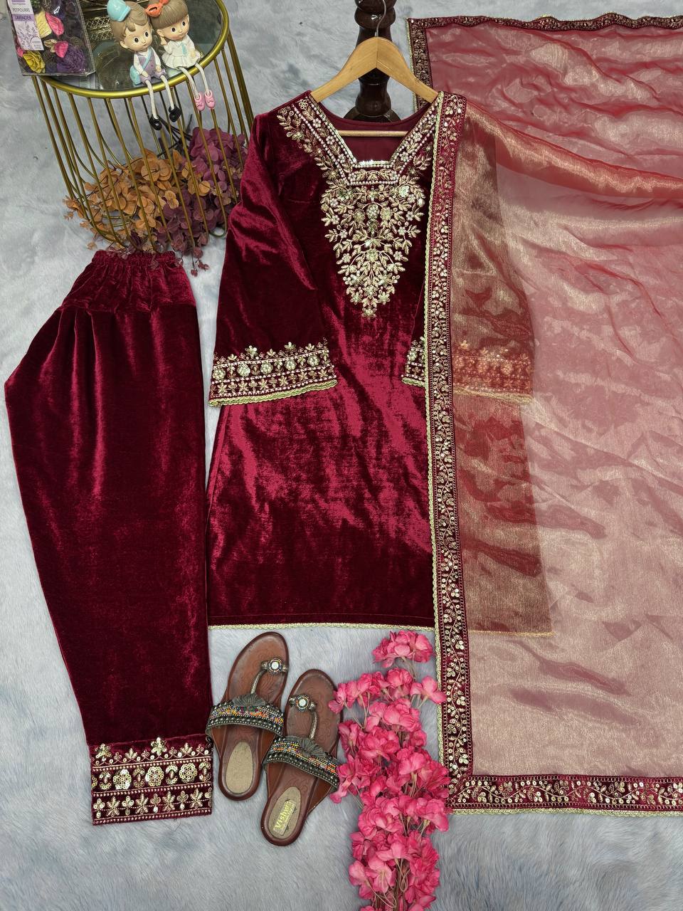 Maroon Velvet Kurta Set with Intricate Zari Embroidery and Dupatta