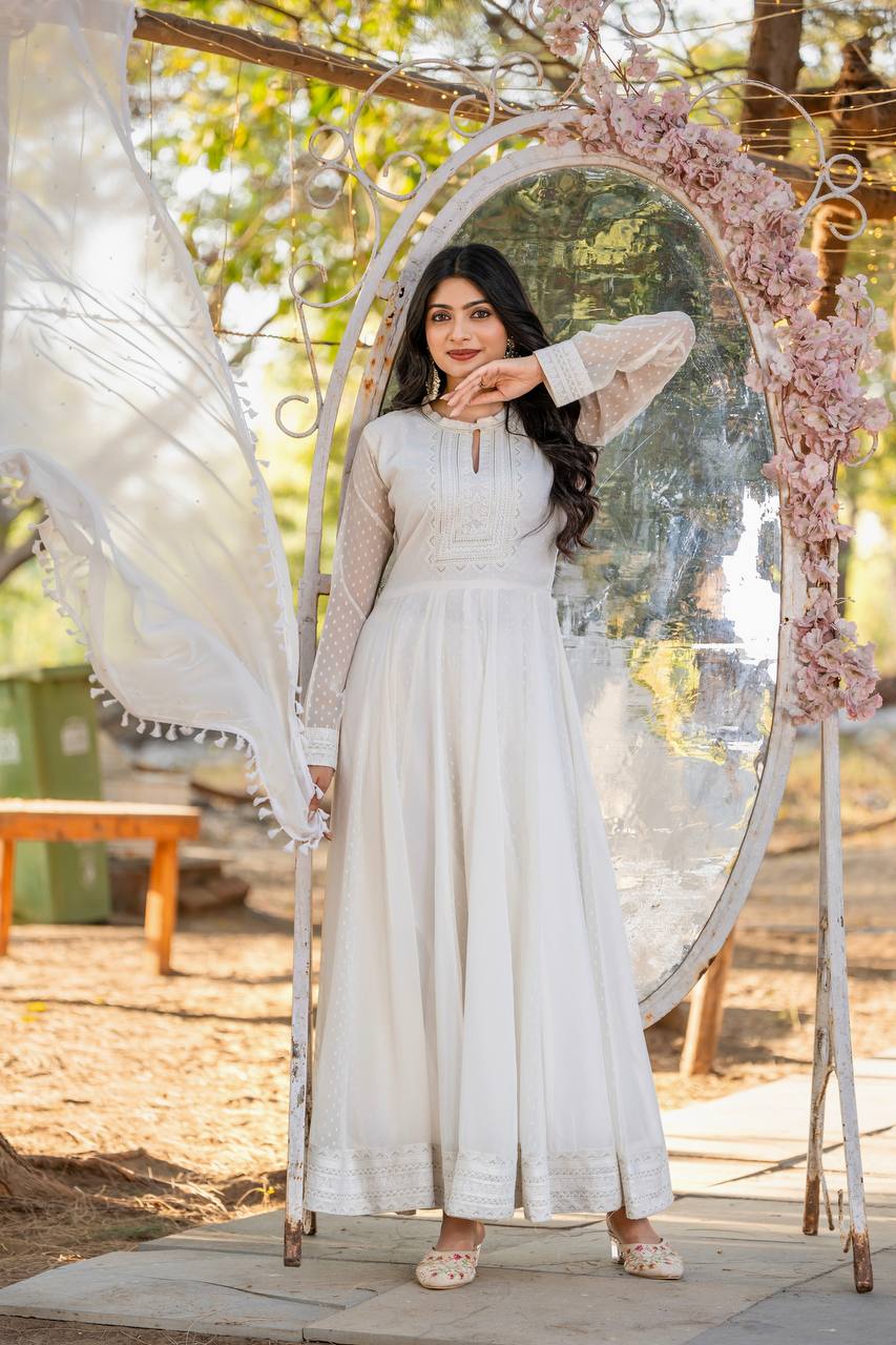 Elegant Off-White Cotton Anarkali Set with Thread Embroidery and Dupatta
