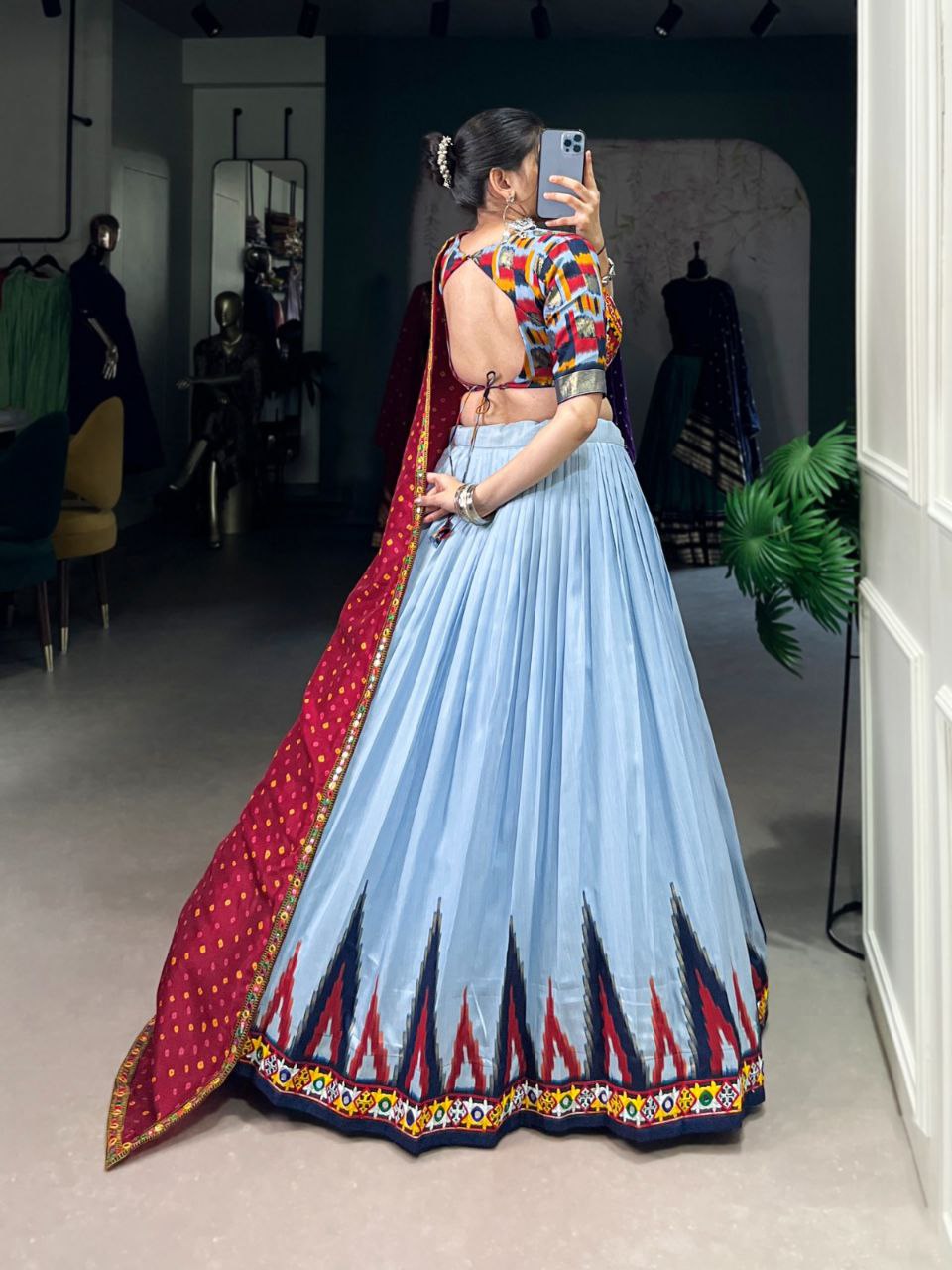 DOLA SILK PRINTED WITH FOIL WORK GAMTHI LACE LEHNGA CHOLI