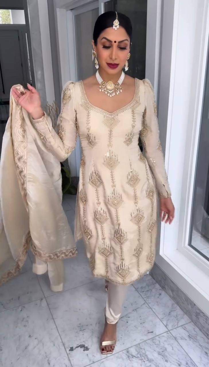 Elegant Hand-Embroidered Straight Cut Kurta Set with Dupatta