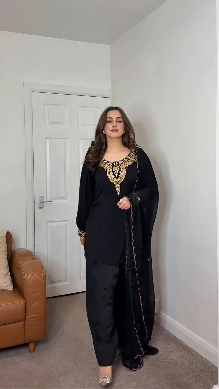 Elegant Embroidered Straight Suit Set with Handcrafted Dupatta