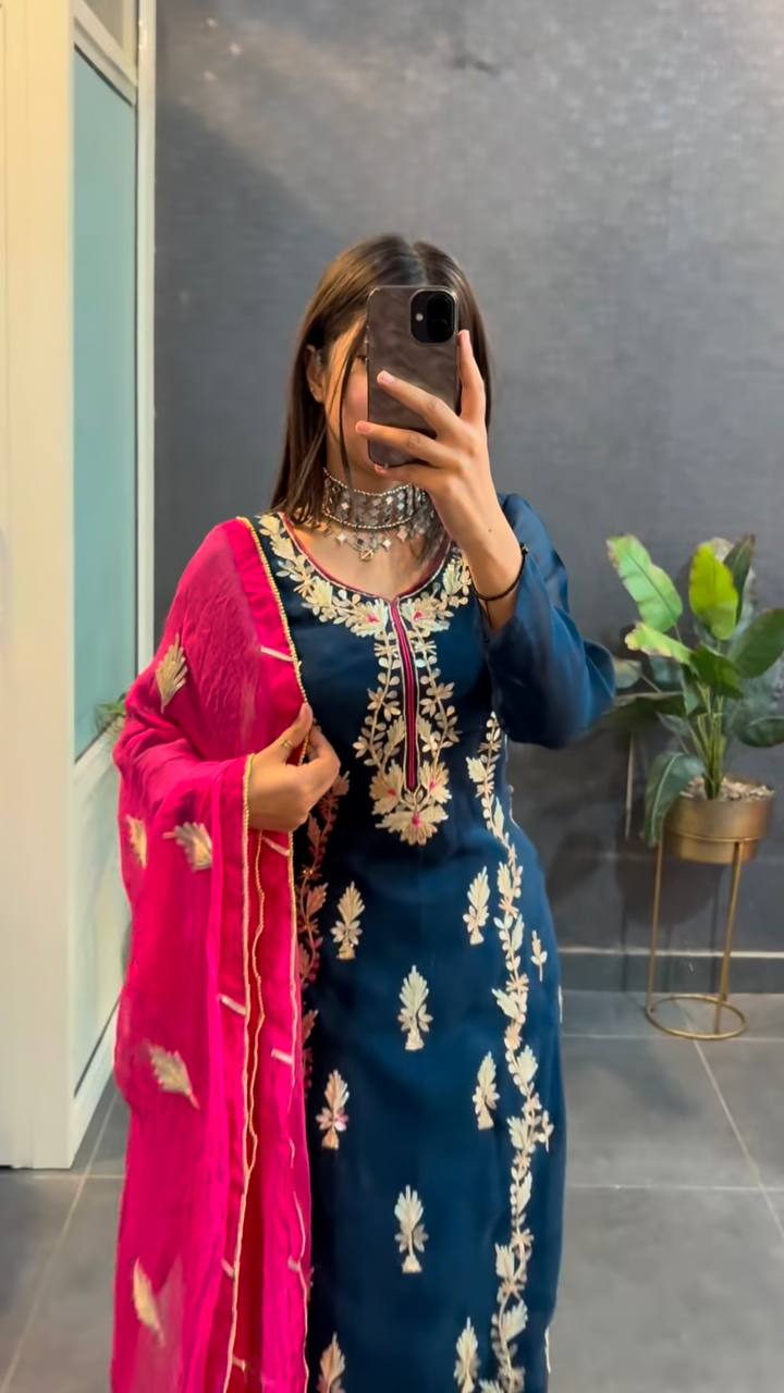 Organza Embroidered Straight Kurta Set with Vibrant Pink Dupatta