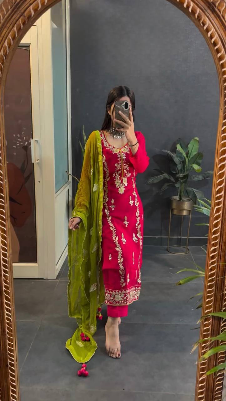 Organza Embroidered Straight Kurta Set with Vibrant Pink Dupatta