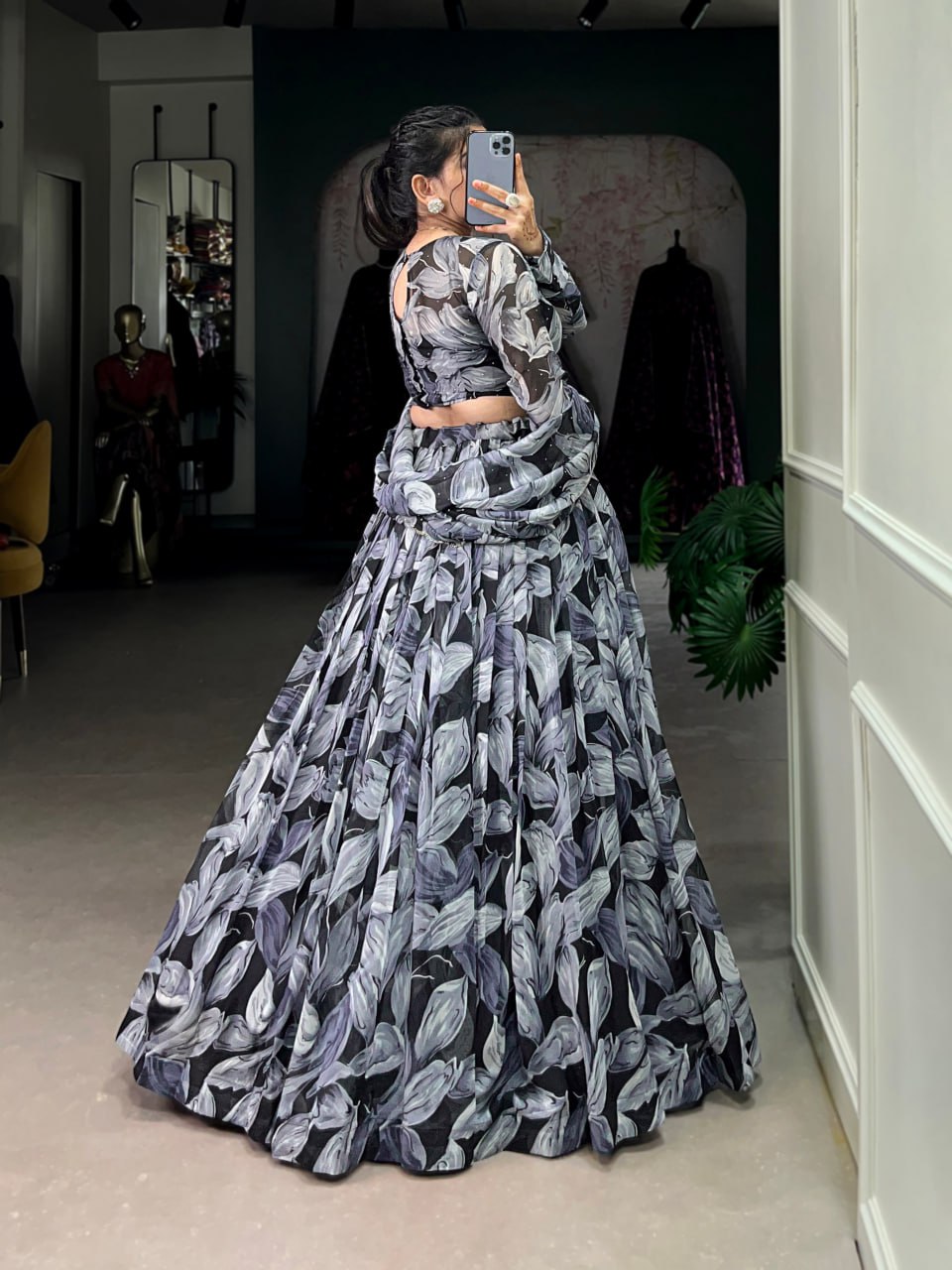 Tabby Silk Lehenga, Hotfix Work Lehenga, Printed Navratri Lehenga Choli, Tabby Silk Dupatta, Unstitched Blouse Set, Festive Lehenga Choli, 5.5 Meter Flair Lehenga, Canvas Lehenga, Stitched Indian Lehenga, Ethnic Wear 2025, Lightweight Lehenga, Designer Lehenga Choli, Tabby Silk Wedding Wear