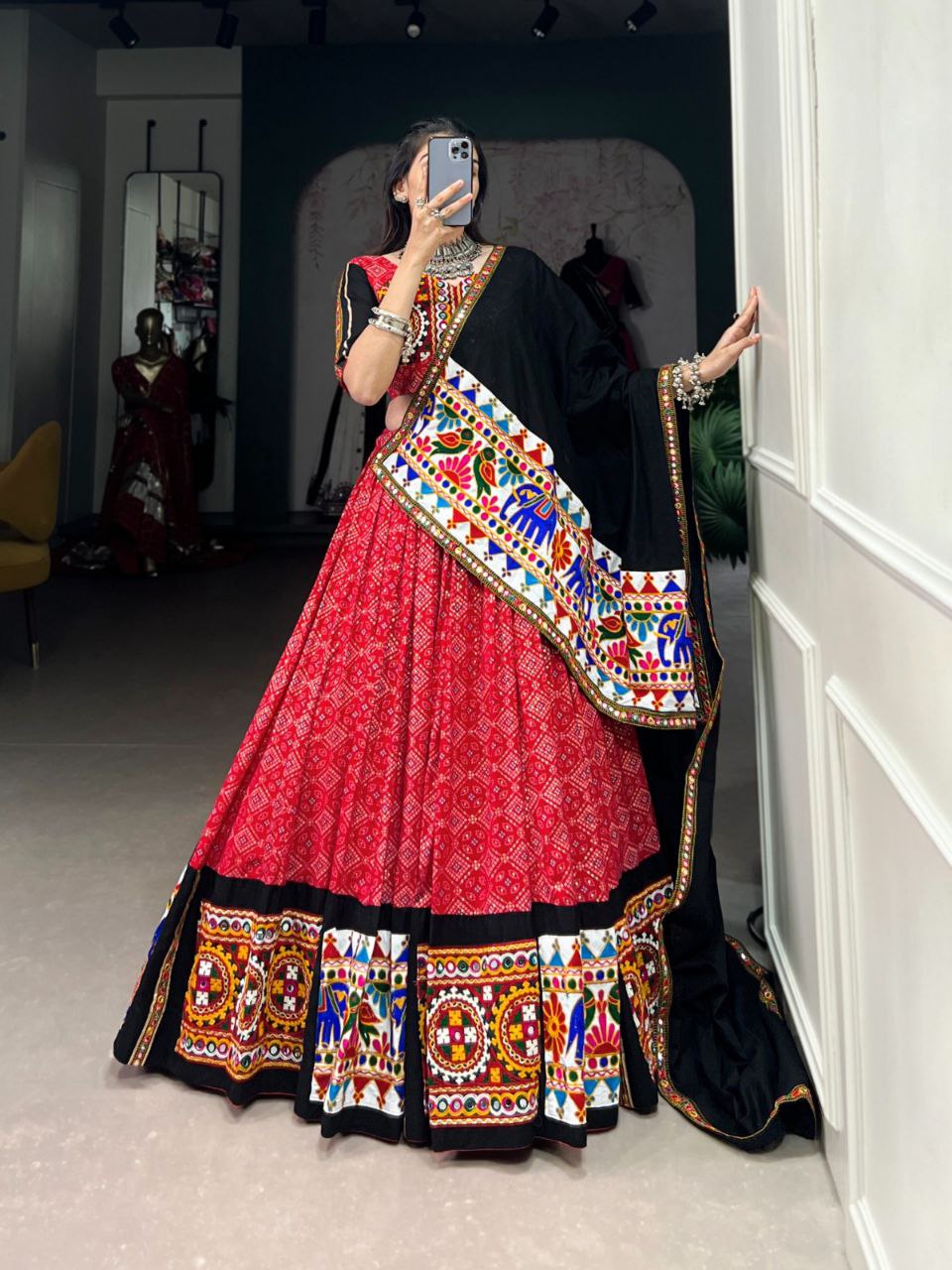 Red & Black Gamthi Work Lehenga, Mirror Work Choli, Cotton Navratri Lehenga, Navratri Lehenga 2025, Garba Outfit for Women, Printed Cotton Chaniya Choli, Traditional Indian Wear, Mirror Embroidery Dress, Dandiya Night Look, Festive Chaniya Choli