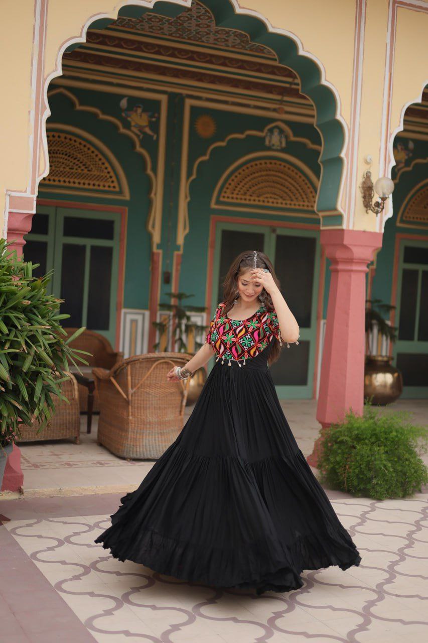 Navratri Gown 2025, Kutchi Work Gown, Gamthi Work Gown, WL-9188 Gown, Black Rayon Gown, Gown for Garba Night, L Size Gown, Traditional Indian Gown, Round Neck Fancy Gown, 10 Meter Flair Gown, Gathering Stitch Gown, Ethnic Festive Wear, Navratri Special Outfit