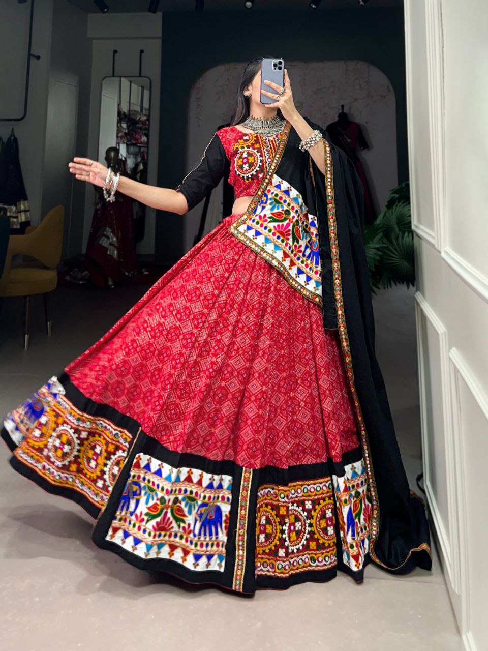 Red & Black Gamthi Work Lehenga, Mirror Work Choli, Cotton Navratri Lehenga, Navratri Lehenga 2025, Garba Outfit for Women, Printed Cotton Chaniya Choli, Traditional Indian Wear, Mirror Embroidery Dress, Dandiya Night Look, Festive Chaniya Choli