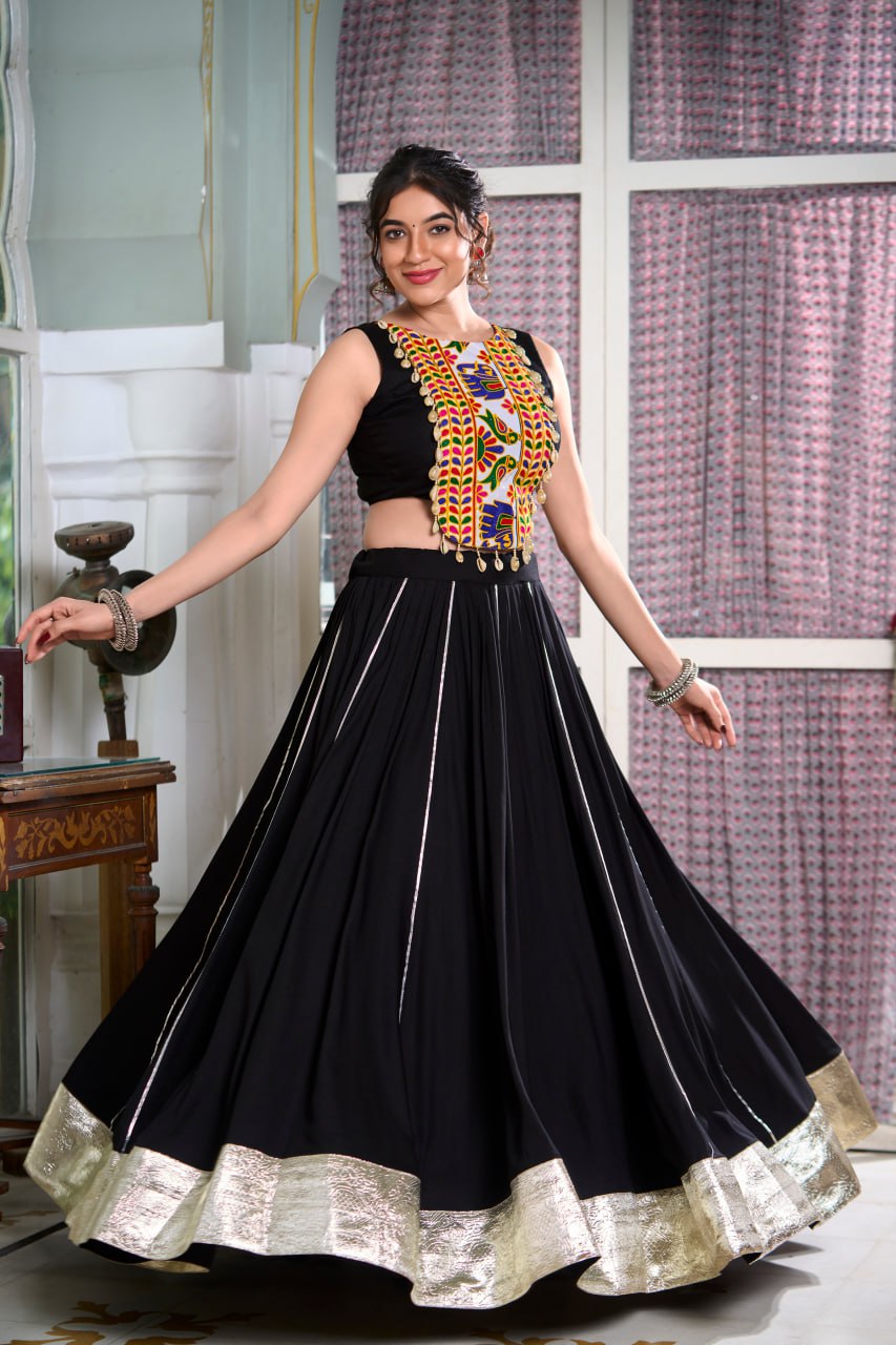 Navratri Lehenga 2025, Gamthi Work Blouse, Rayon Lehenga Choli, Kodi Lace Blouse, Gotta Patti Lehenga, Cowrie Work Choli, Stitched Navratri Lehenga, Traditional Garba Outfit, Dandiya Lehenga, 6 Meter Flare Lehenga, Festive Indian Wear, Ready to Wear Lehenga, Canvas Lined Lehenga