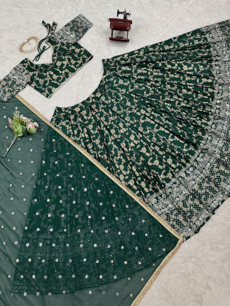 Jimi Choo Lehenga, Thread Work Lehenga, Lace Border Dupatta, Full Stitch Lehenga, Cancan Lehenga, Lightweight Lehenga, Indian Ethnic Wear, Wedding Lehenga, Festive Lehenga, 3 Meter Flair Lehenga, Unstitched Blouse, Traditional Lehenga Choli, Designer Choli Set, Micro Inner Lehenga