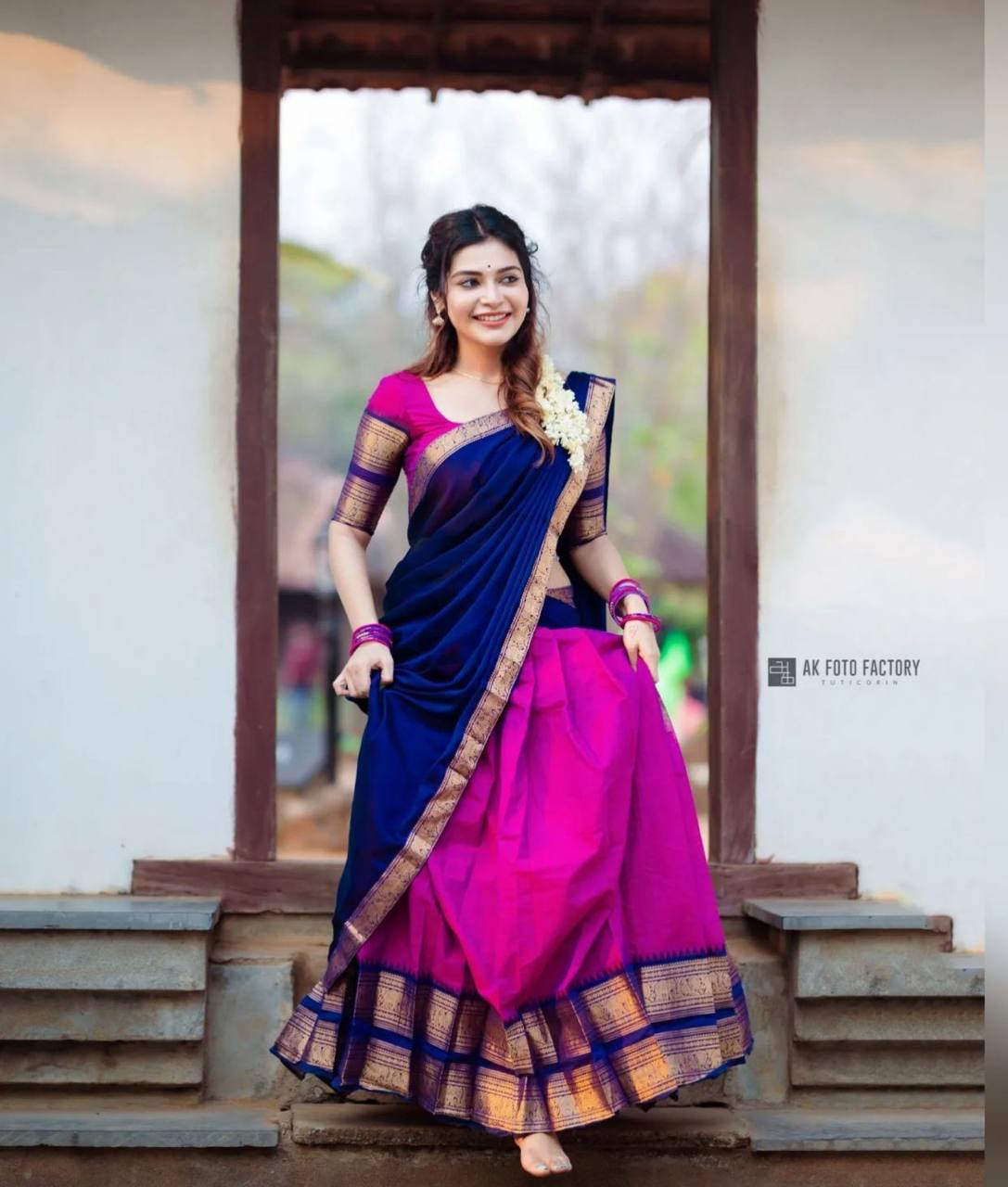 Rani Pink Heavy Cotton Saree with Kanchipuram Zari Border Navy Blue Dupatta