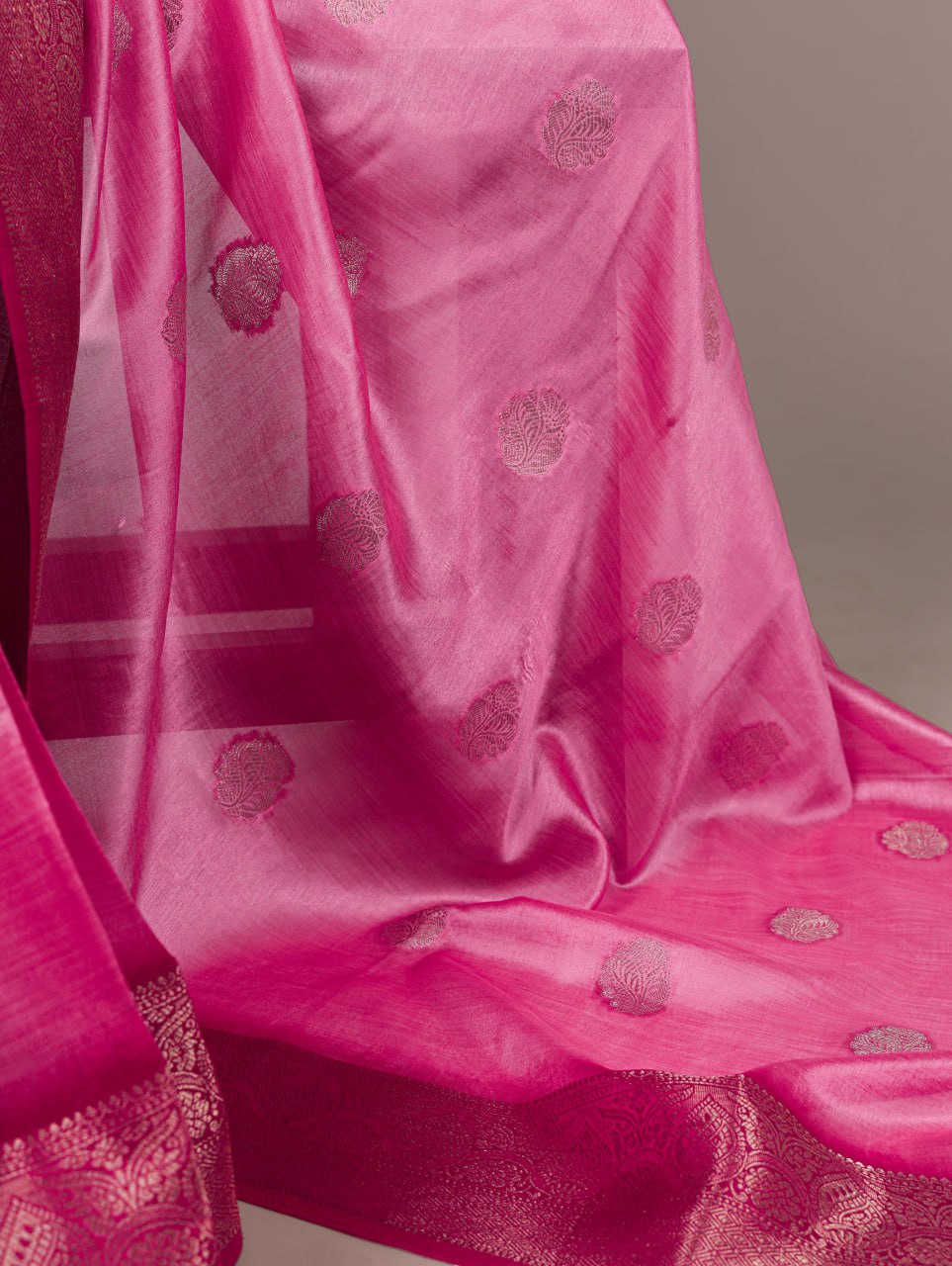 Rani Pink Rumali Silk Saree with Elegant Zari Weaving Matching Blouse