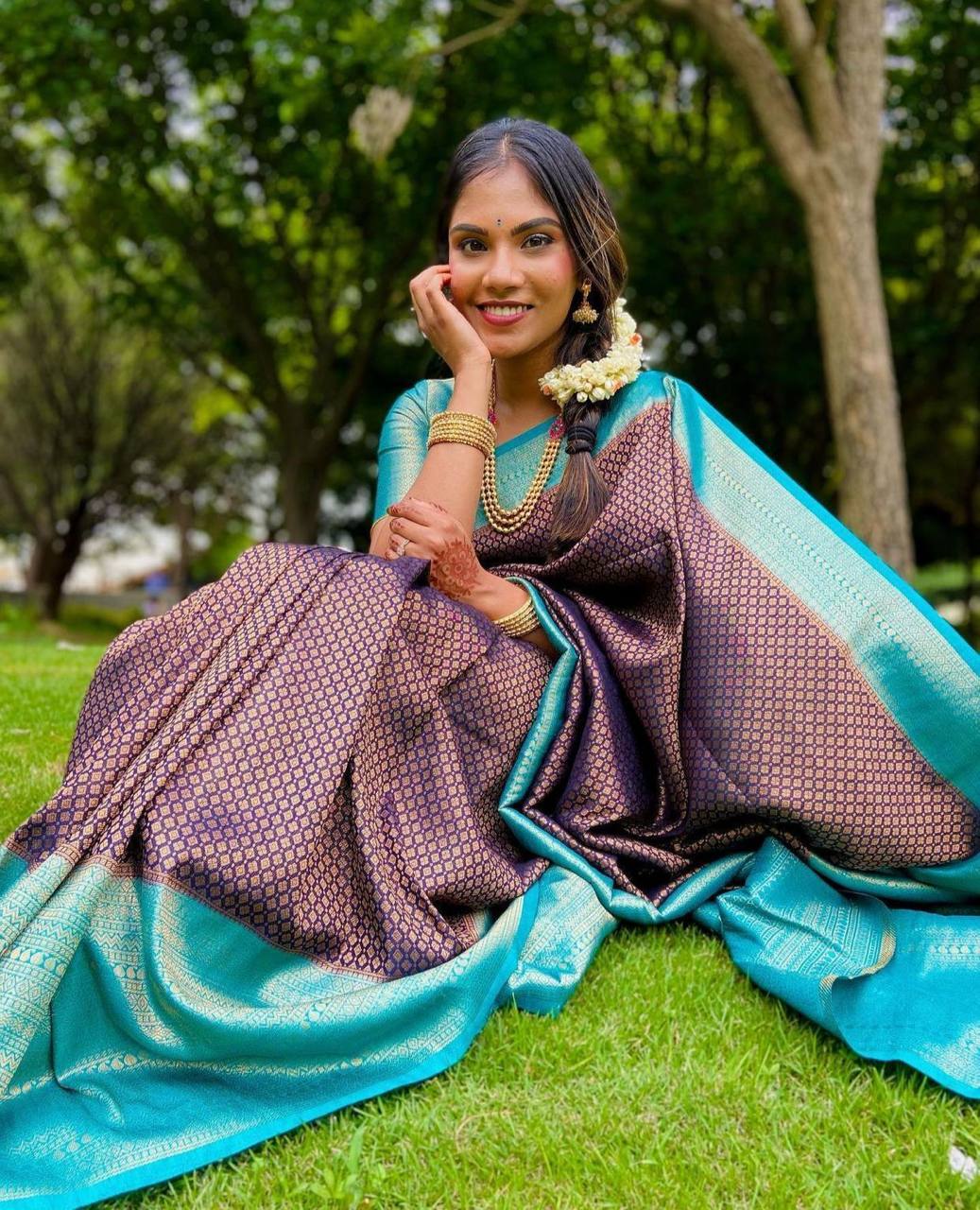 Teal Blue Traditional Kanchipuram Silk Saree with Designer Woven Blouse