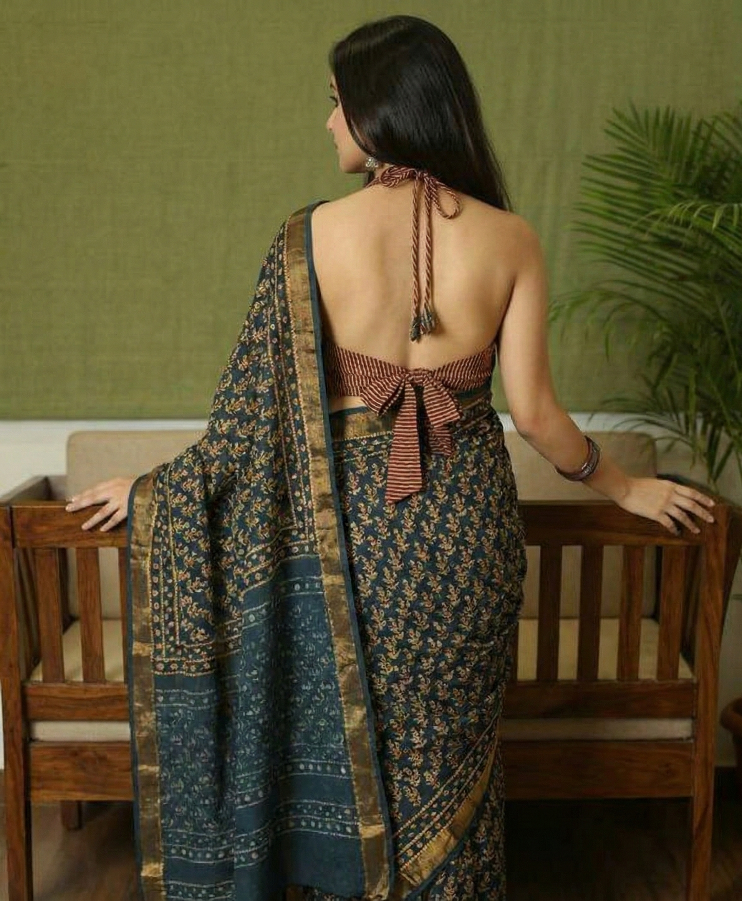 Teal Green Mulmul Cotton Digital Print Saree with Banglori Blouse