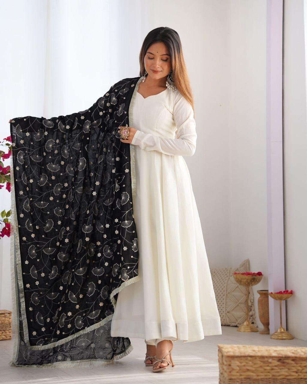 BLACKPureSoftSilkFestiveWearAnarkaliSetwithDupatta