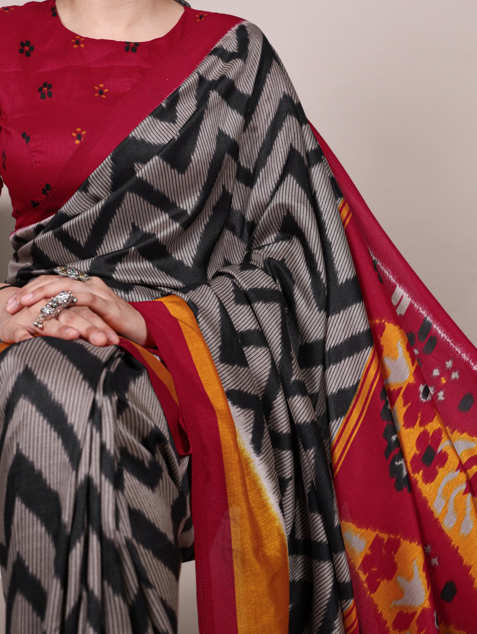 Black Tasar Silk Zigzag Printed Saree with Red Blouse