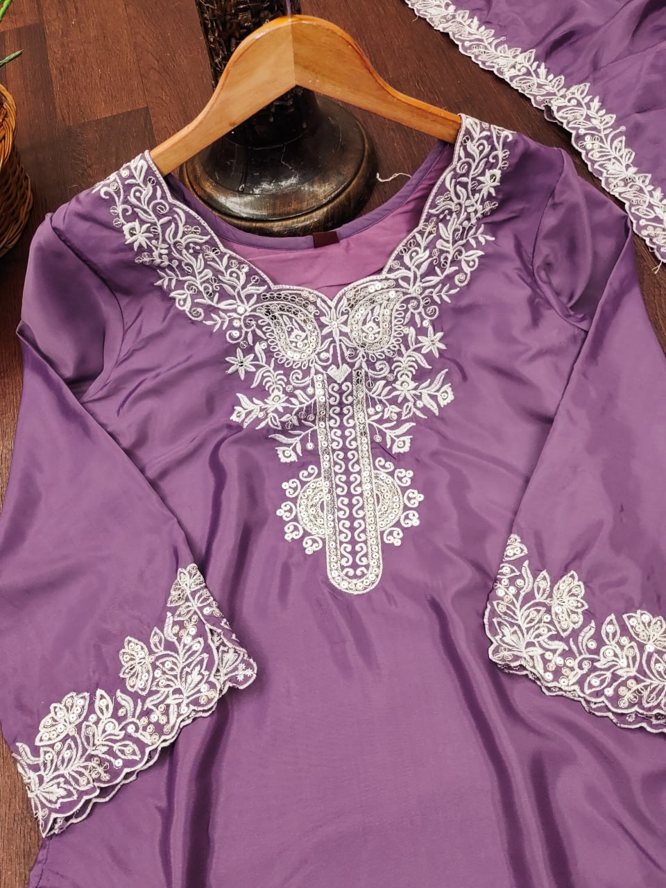 Light Purple Natural Crepe Sequins Embroidered Palazzo Suit Dupatta