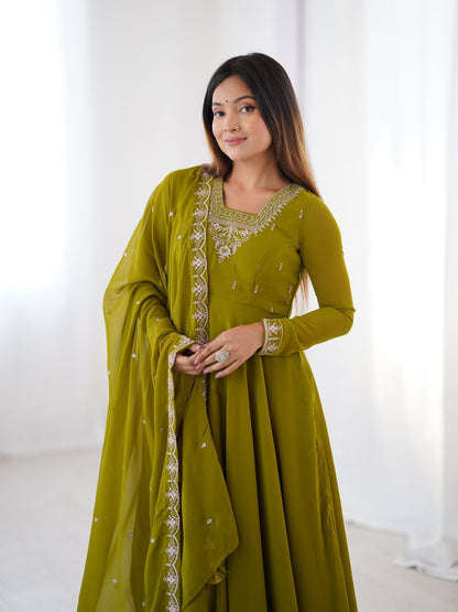  MAHENDIGREEN Premium Georgette Embroidered Anarkali Suit Beads–Zari Dupatta