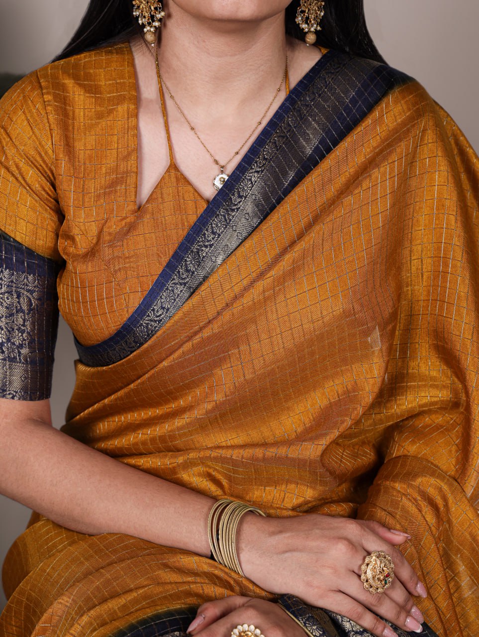 Mustard Elegant Dola Chex Zari Weaving Saree with Matching Blouse