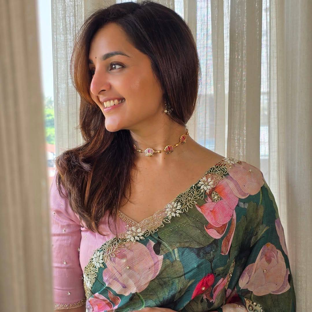 Teal Green Tebi Silk Digital Printed Saree with Silk Handworked Blouse