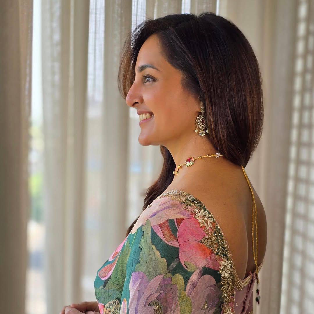 Teal Green Tebi Silk Digital Printed Saree with Silk Handworked Blouse