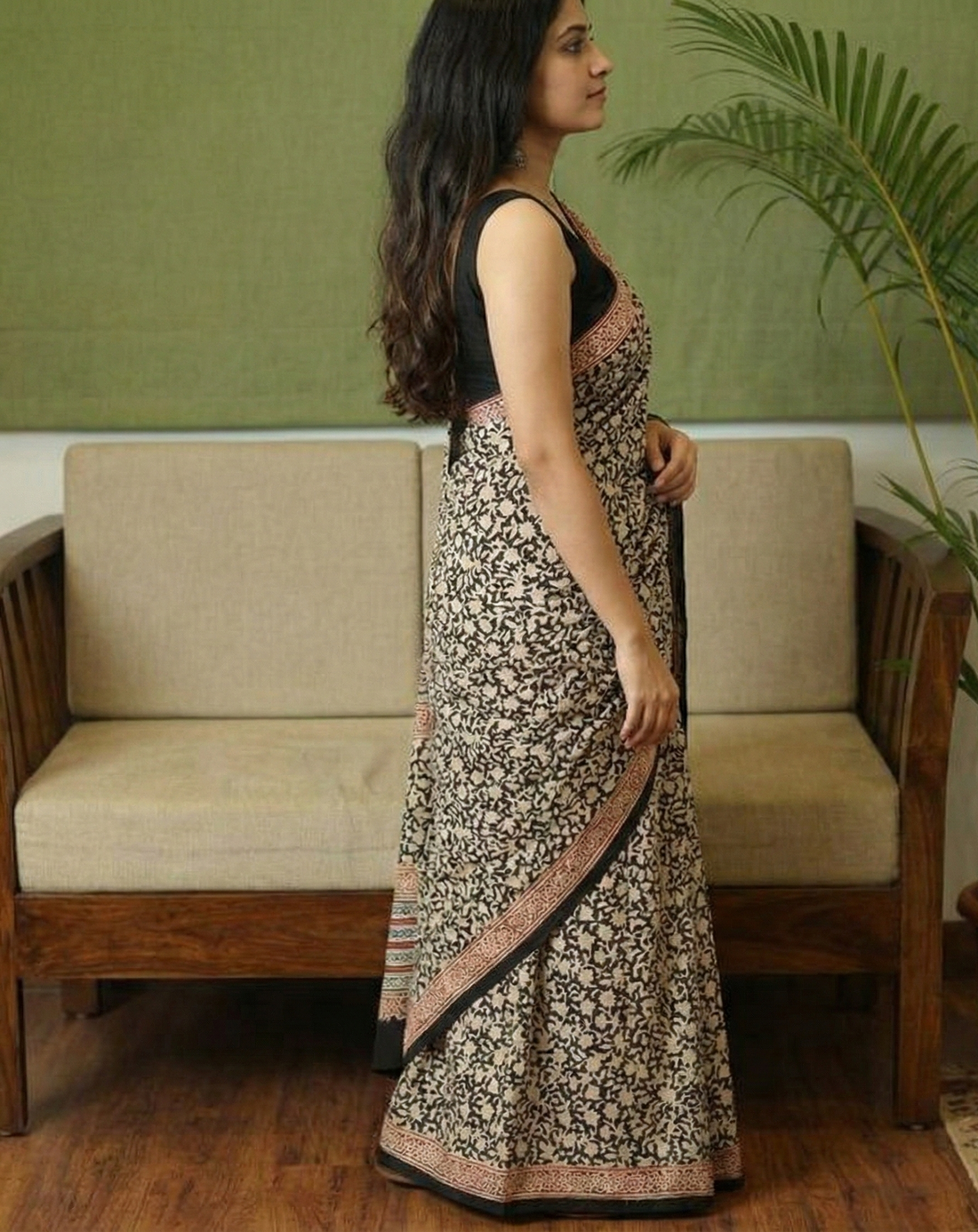 Beige Mulmul Cotton Digital Print Saree with Banglori Blouse