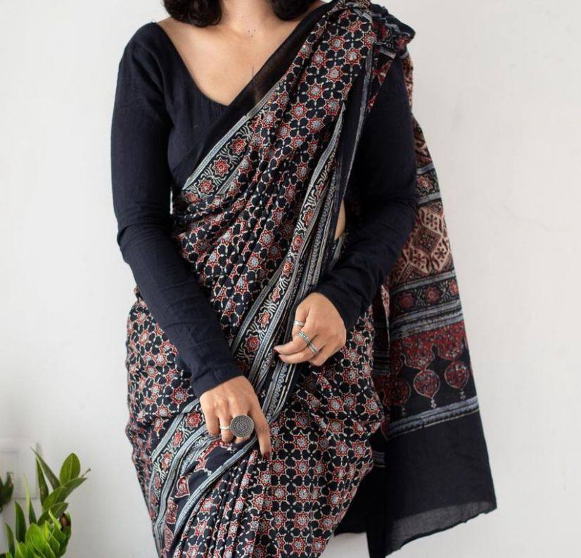 Black Mulmul Cotton Digital Print Saree with Banglori Blouse