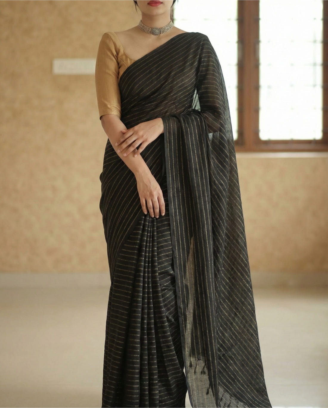 Black Traditional Kanchipuram Silk Saree with Rich Zari Weaving Border
