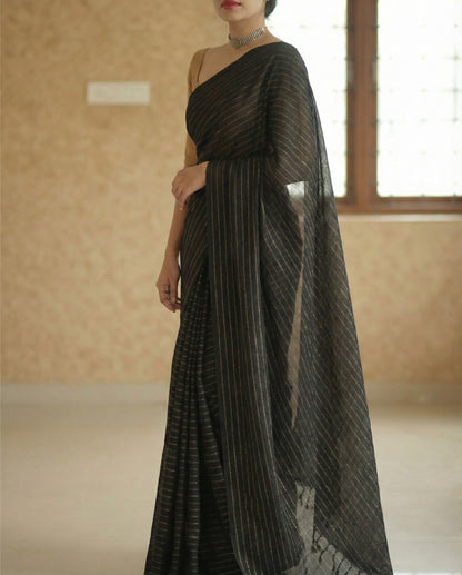 Black Traditional Kanchipuram Silk Saree with Rich Zari Weaving Border