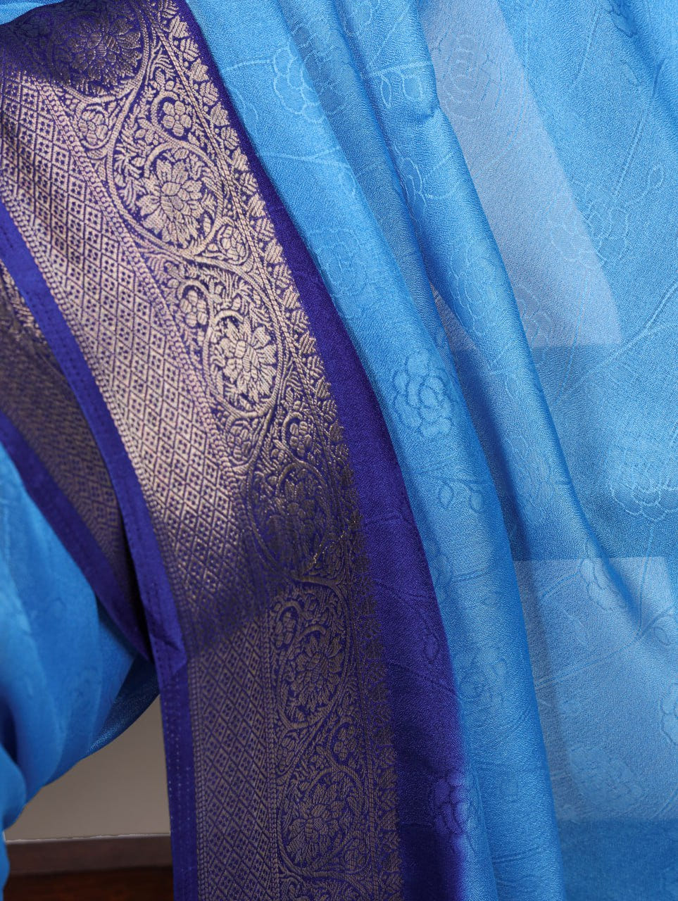 Blue Marsh Mello Zari Weaving Saree with Matching Blouse