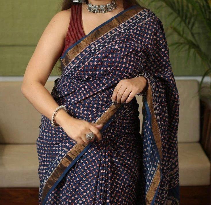 Dark Blue Mulmul Cotton Digital Print Saree with Banglori Blouse