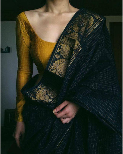 Dark Blue Traditional Kanchipuram Silk Saree with Rich Zari Weaving Border