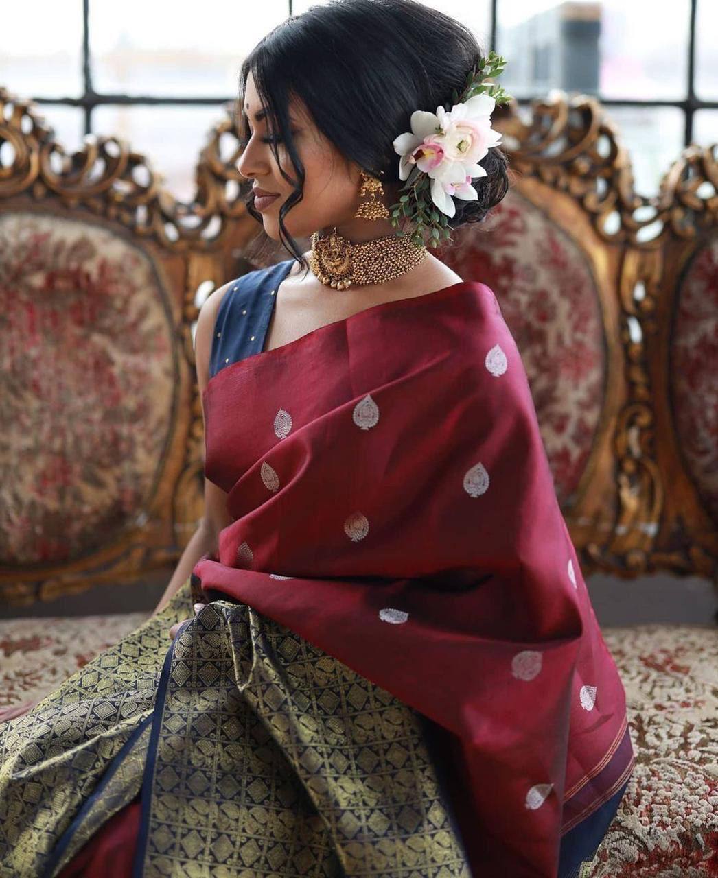 Dark Maroon & Blue Traditional Kanchipuram Silk Saree with Weaving Pallu