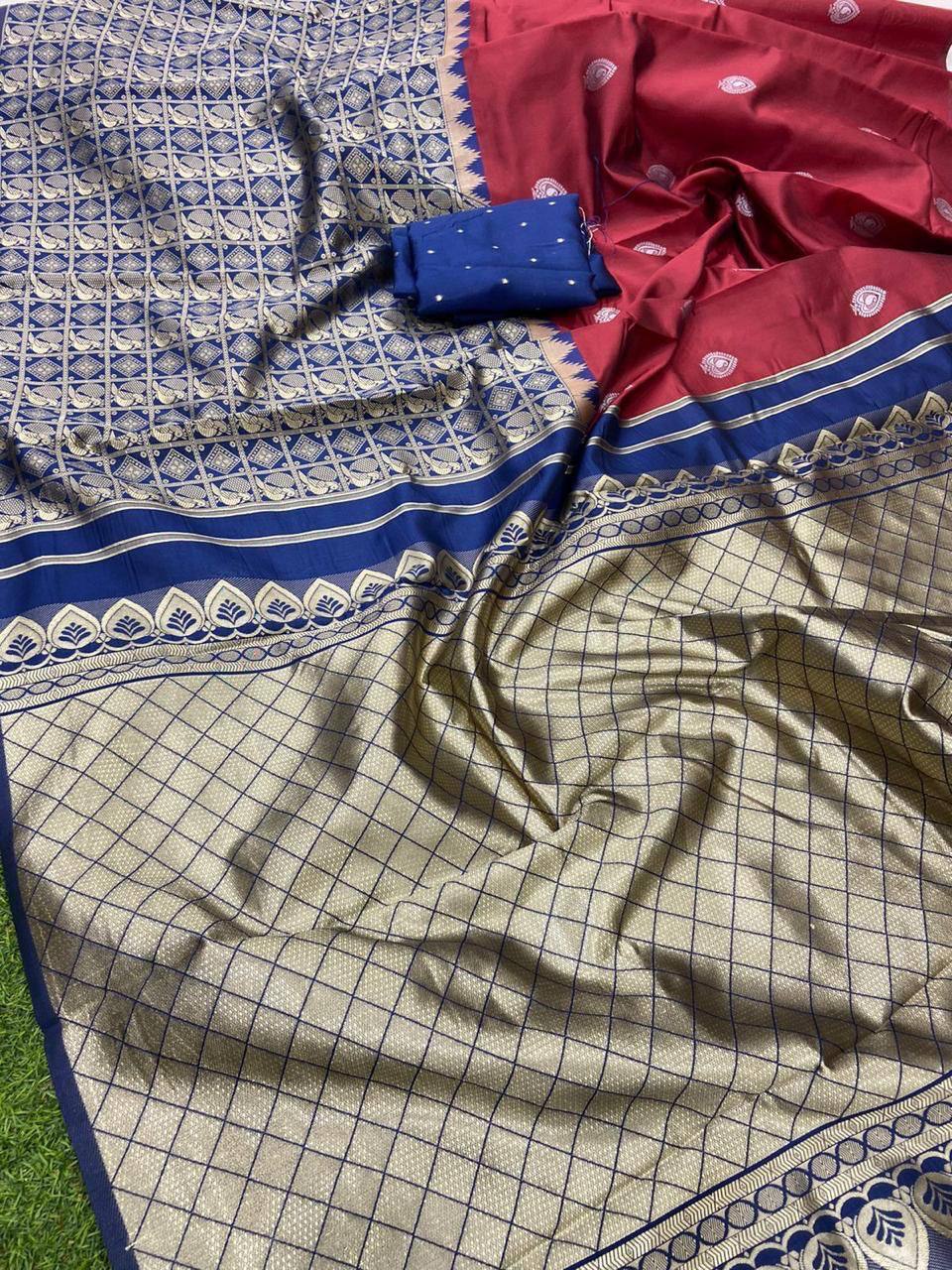 Dark Maroon & Blue Traditional Kanchipuram Silk Saree with Weaving Pallu