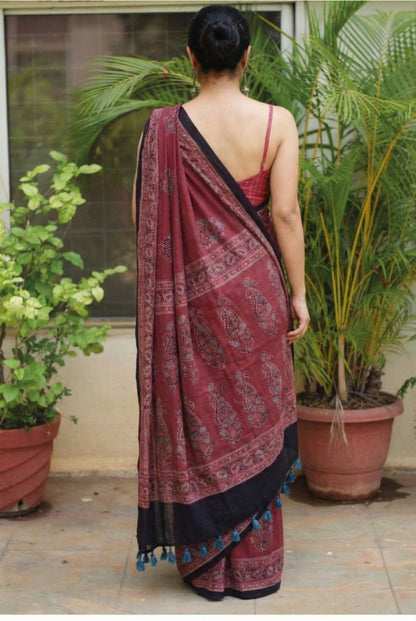 Deep Pink Mulmul Cotton Digital Print Saree with Banglori Blouse