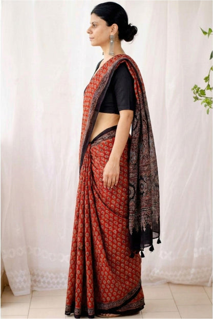 Floral Maroon Mulmul Cotton Digital Print Saree with Banglori Blouse