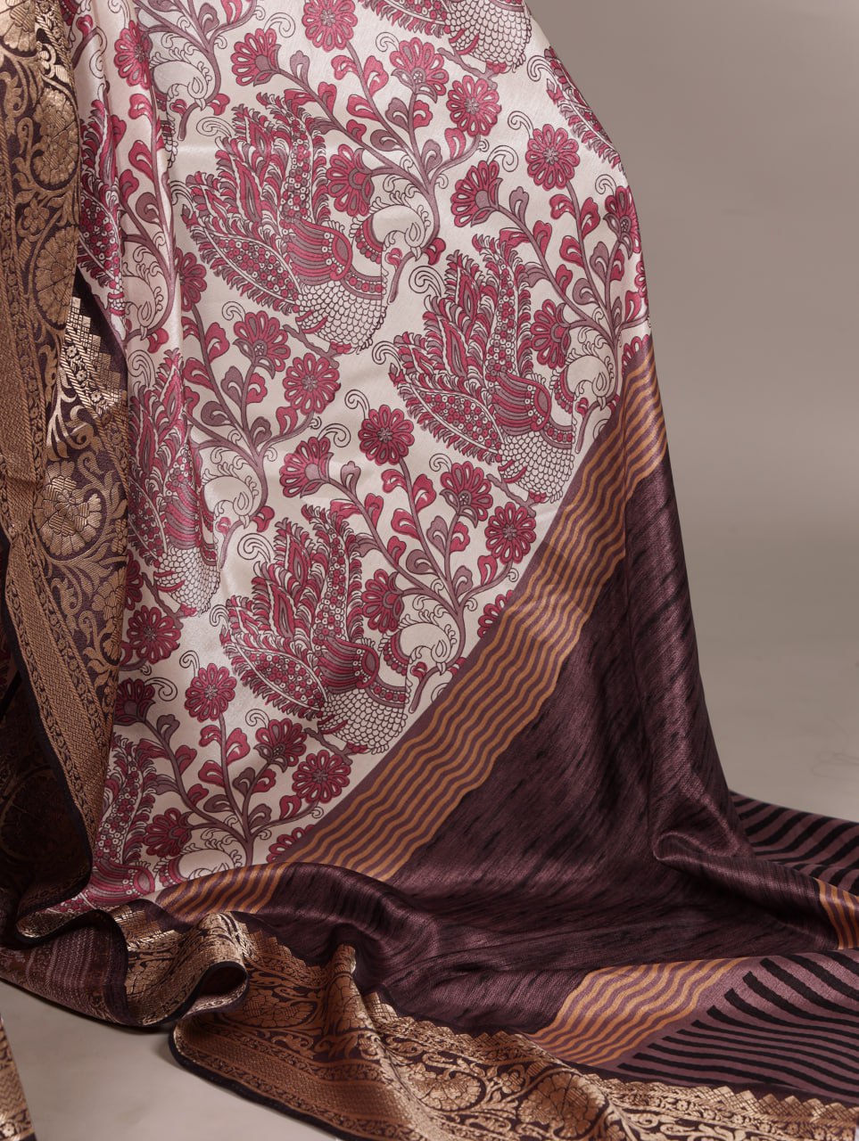 Light Pink Tasar Silk Printed Saree with Viscose Border Matching Blouse