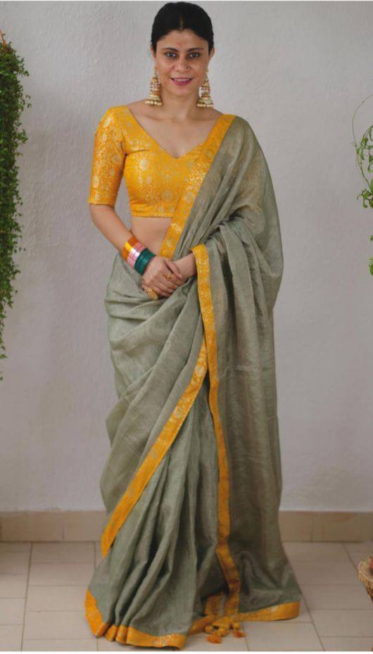 Moss Green Upadda Silk Jacquard Weaving Saree with Banarasi Blouse