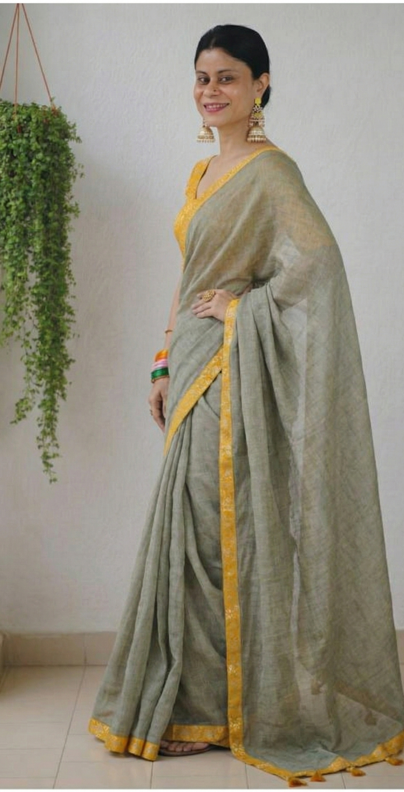 Moss Green Upadda Silk Jacquard Weaving Saree with Banarasi Blouse