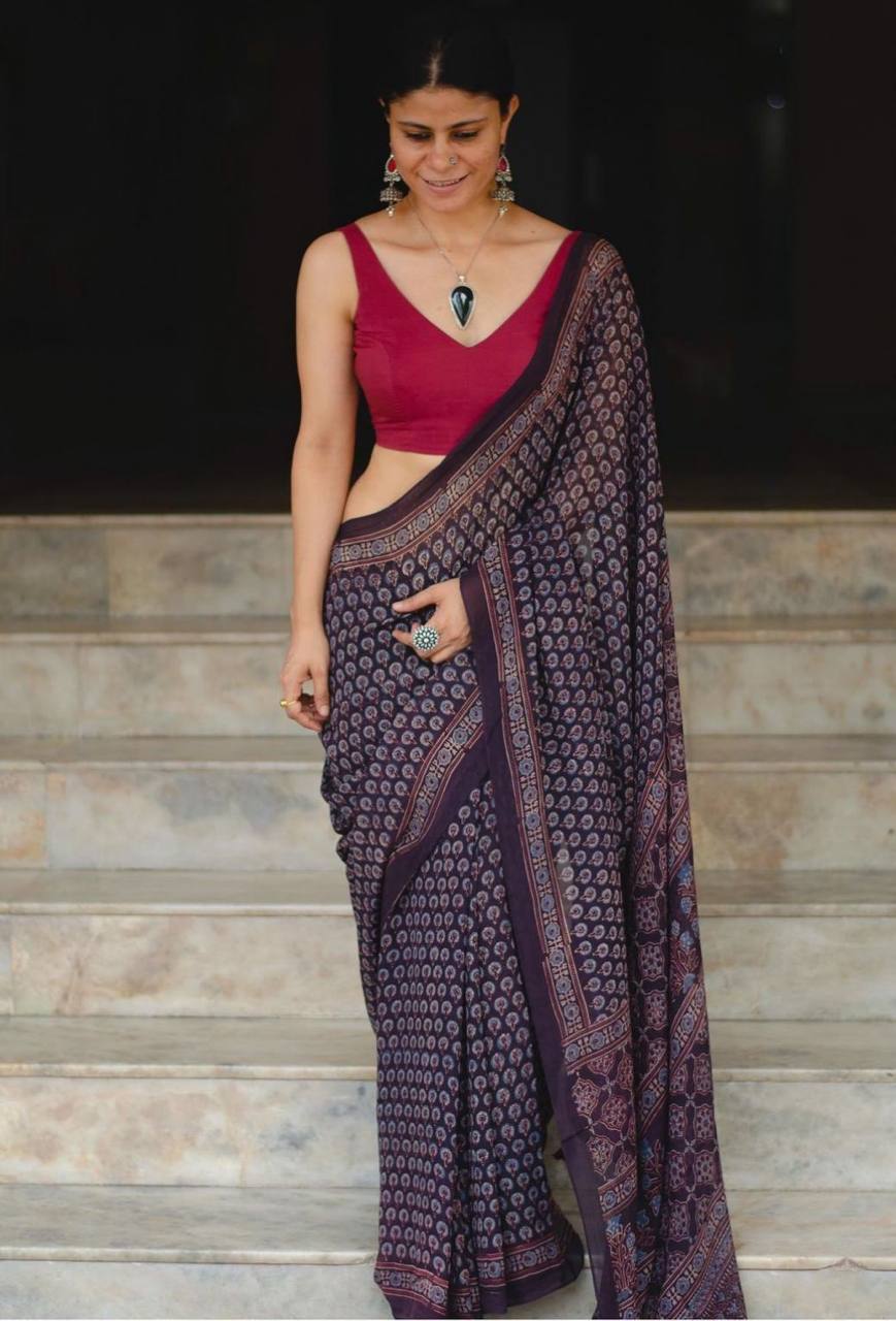 Navy Blue Mulmul Cotton Digital Print Saree with Banglori Blouse