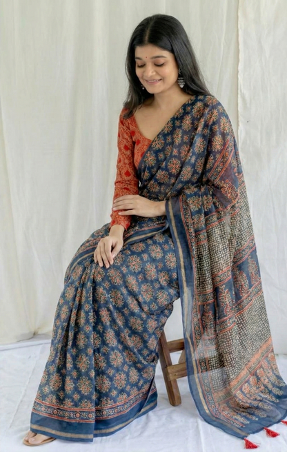 Navy Bule Mulmul Cotton Digital Print Saree with Red Mulmul Blouse