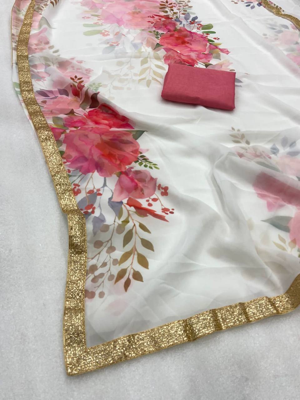 Off White Digital Print Georgette Saree with Lace Border Pink Blouse