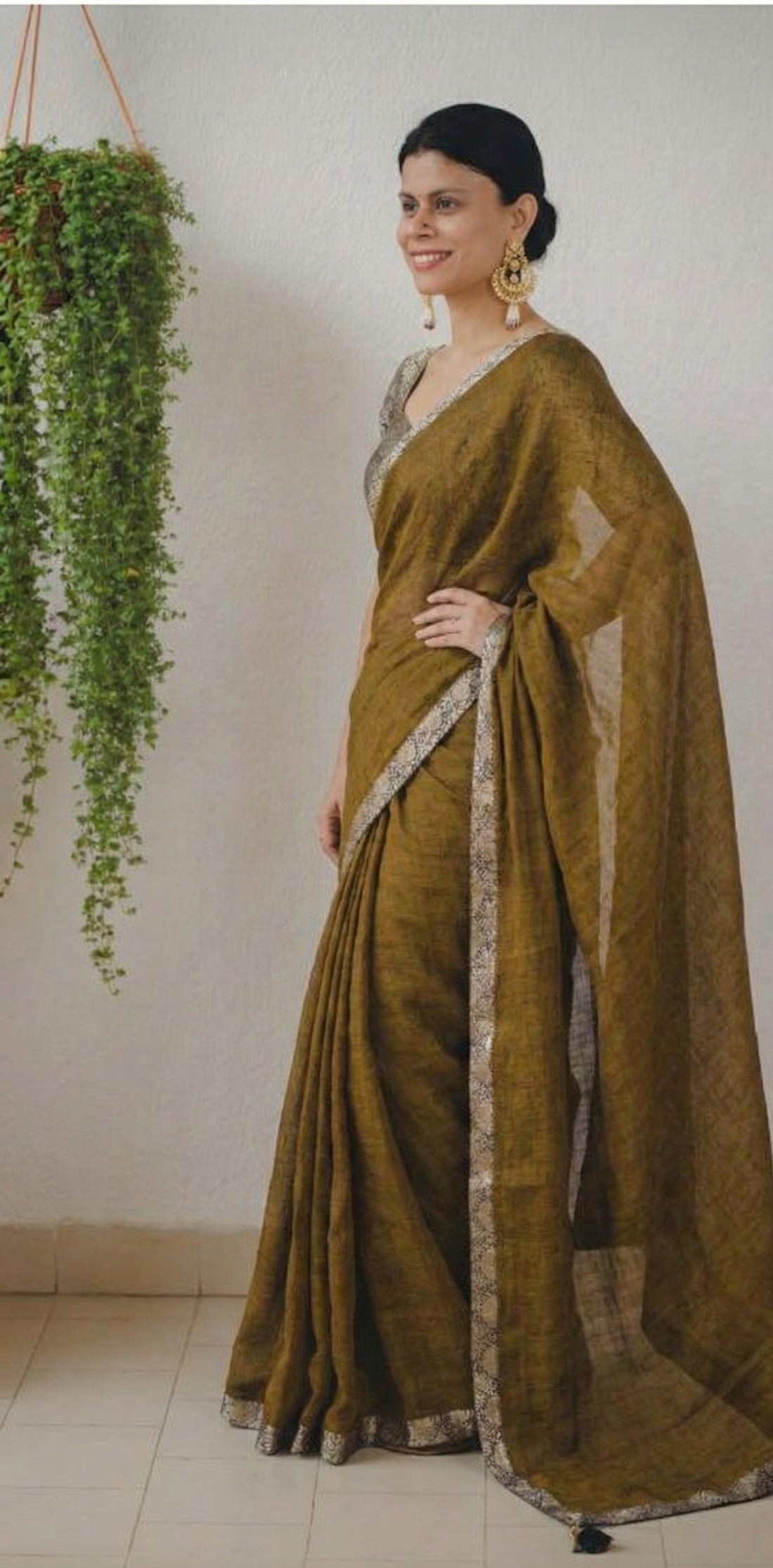 Olive Green Upadda Silk Jacquard Weaving Saree with Banarasi Blouse