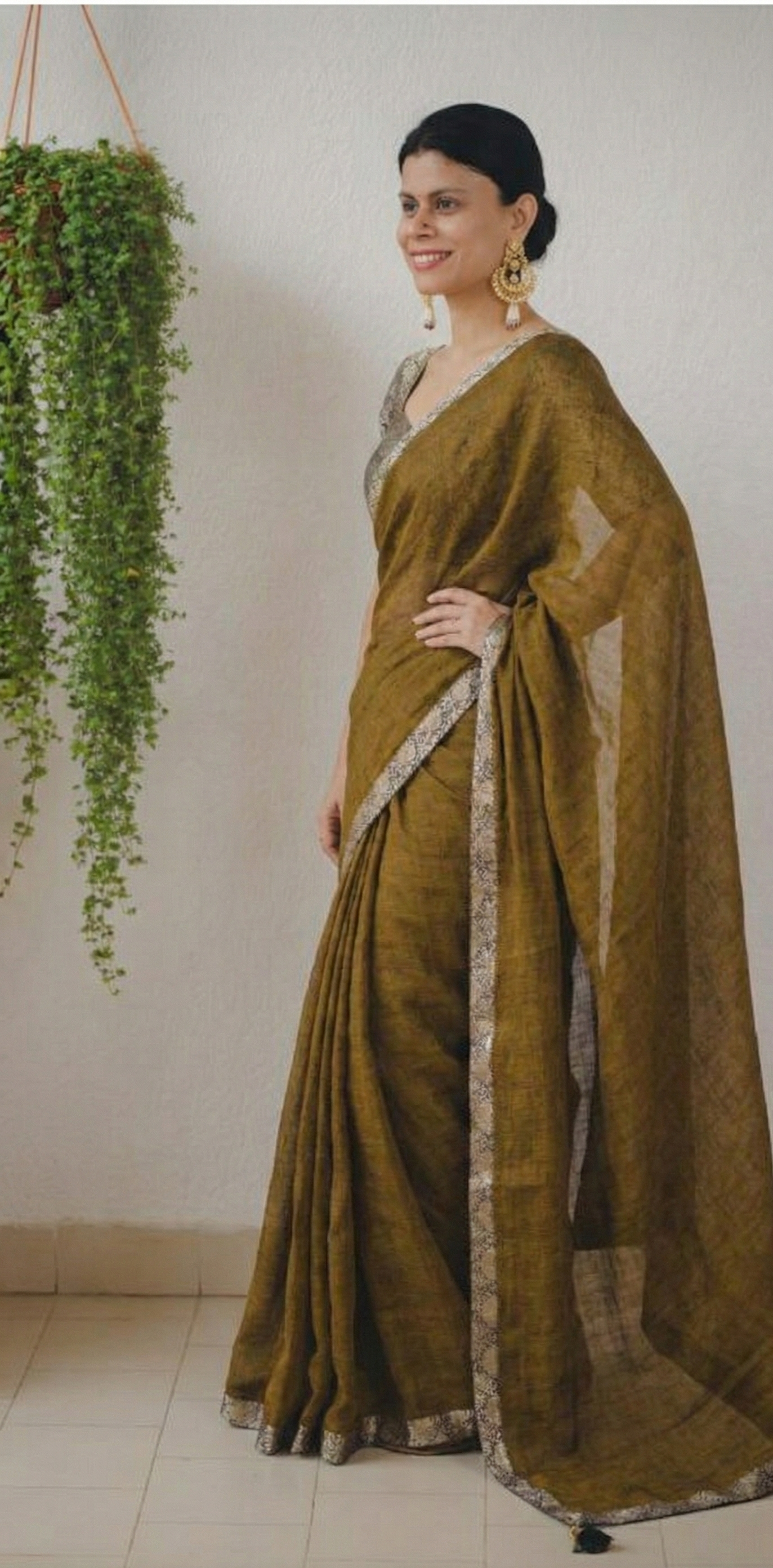 Olive Green Upadda Silk Jacquard Weaving Saree with Banarasi Blouse