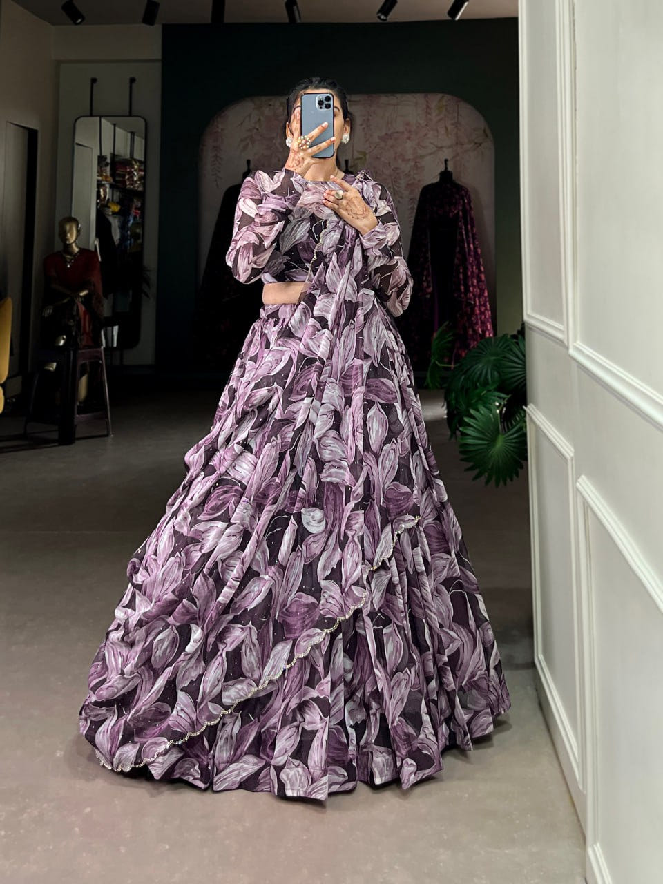 Tabby Silk Lehenga, Hotfix Work Lehenga, Printed Lehenga Choli, Tabby Silk Dupatta, Unstitched Blouse Set, Festive Lehenga Choli, 5.5 Meter Flair Lehenga, Canvas Lehenga, Stitched Indian Lehenga, Ethnic Wear 2025, Lightweight Lehenga, Designer Lehenga Choli, Tabby Silk Wedding Wear