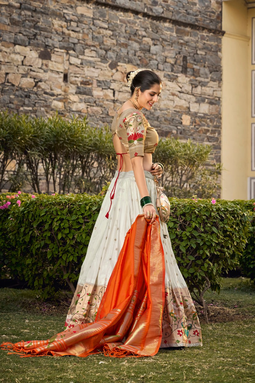 White Paithani Lehenga Choli with Zari Weaving Work, Dupatta & Batwa